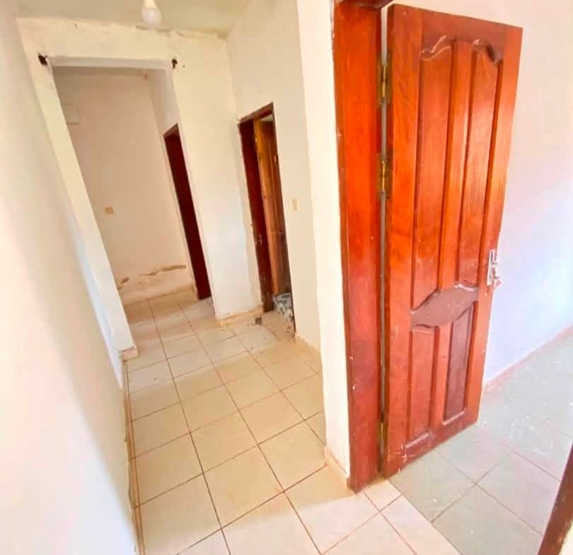 Appartement moderne 2 chambres à louer à Yaoundé Carrefour MEEC