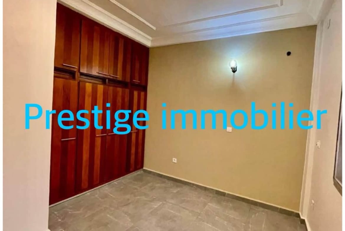 Appartement haut standing 2 chambres à louer à Yaoundé Tropicana