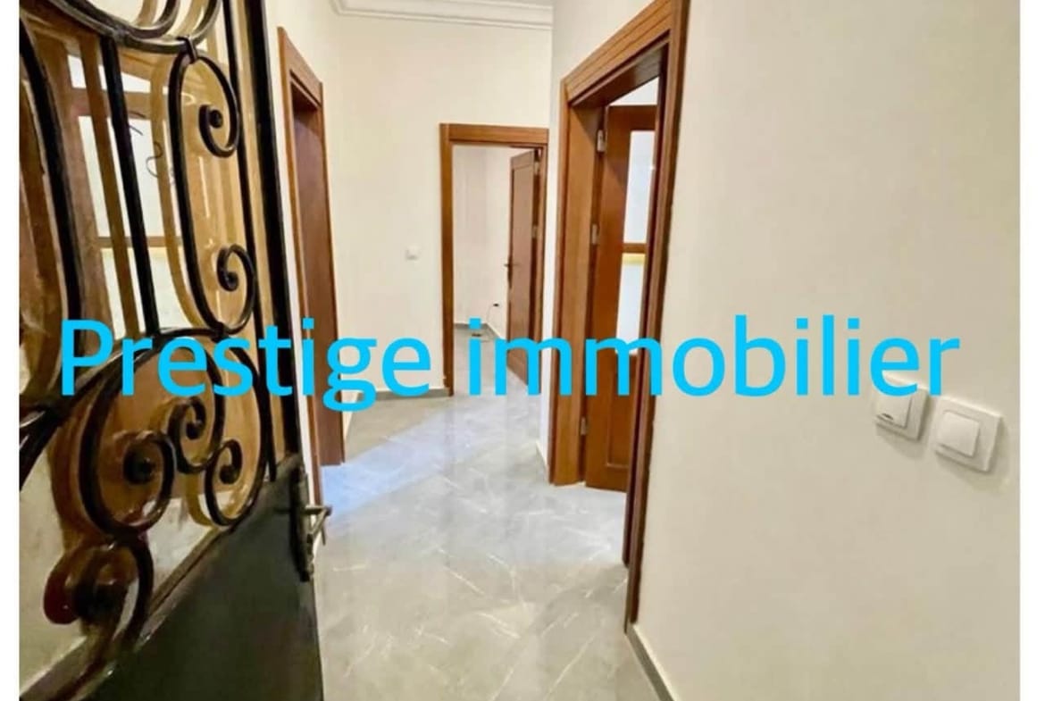 Appartement haut standing 2 chambres à louer à Yaoundé Tropicana