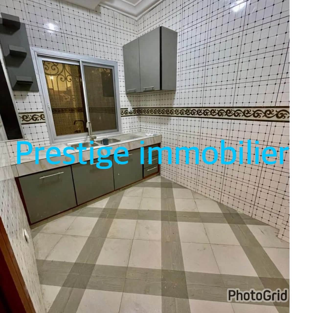 Appartement haut standing 2 chambres à louer à Yaoundé Tropicana