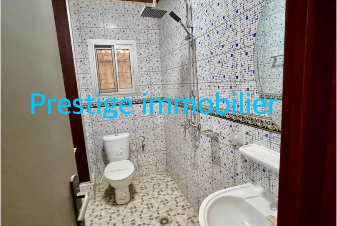 Appartement haut standing 2 chambres à louer à Yaoundé Tropicana