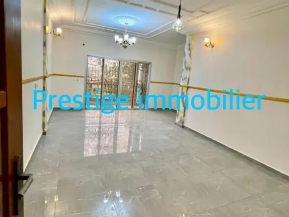 Appartement haut standing 2 chambres à louer à Yaoundé Tropicana