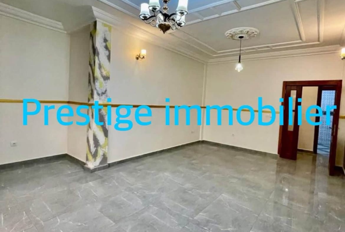Appartement haut standing 2 chambres à louer à Yaoundé Tropicana