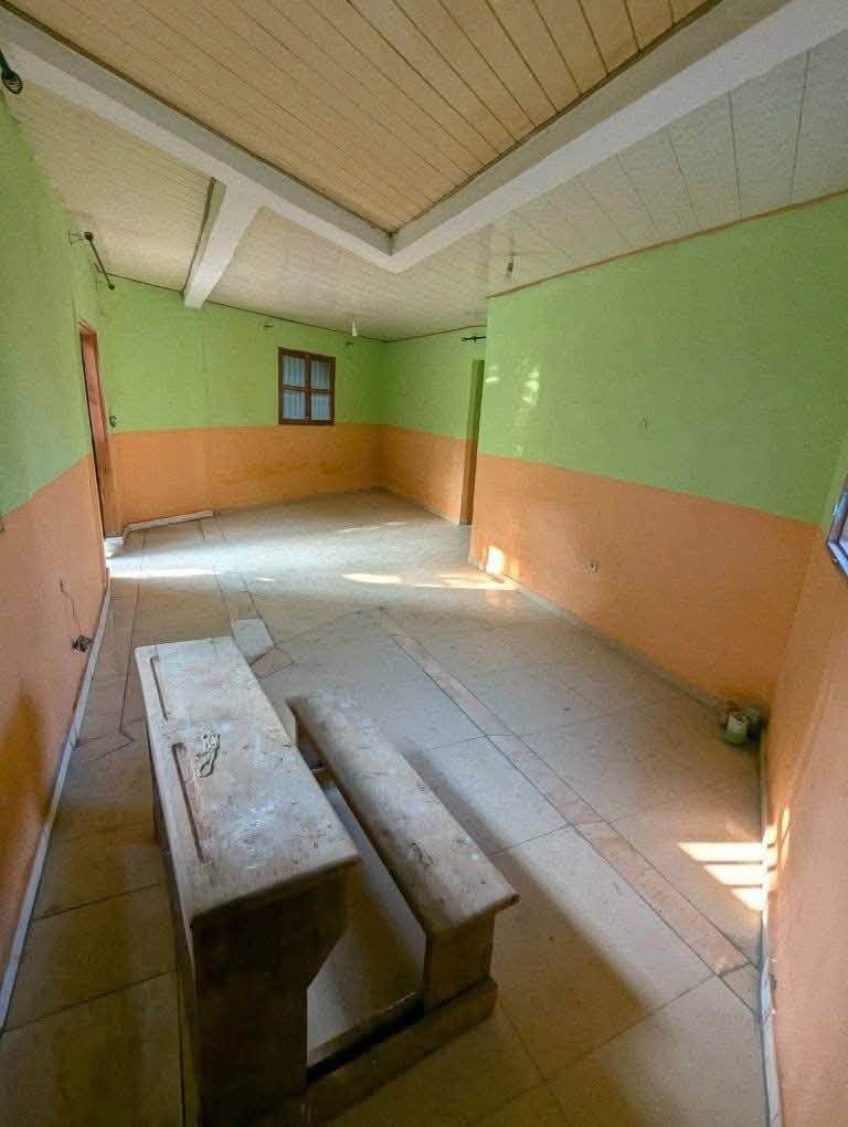 44478- Maison 2 chambres avec forage à Yaoundé Fougerolle 70000fcfa