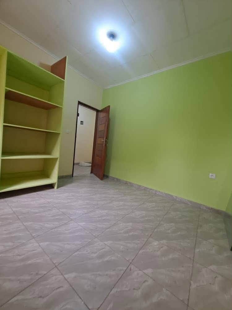 Studio moderne à louer à Ngousso 60000 fcfa