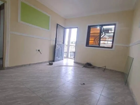 Studio moderne à louer à Ngousso 60000 fcfa