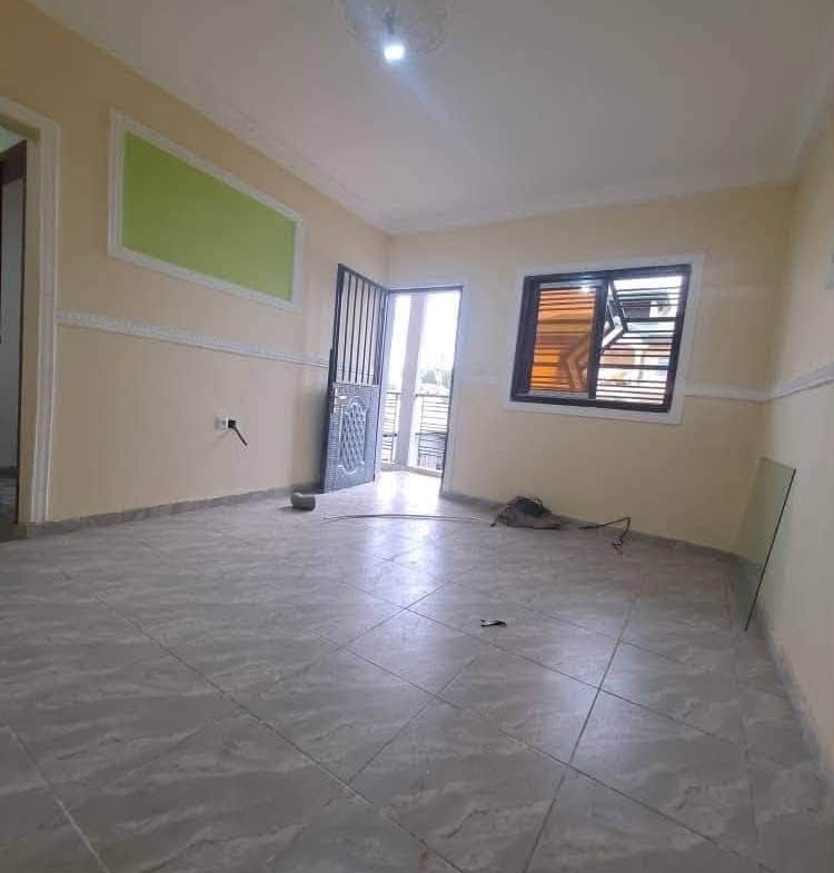 Studio moderne à louer à Ngousso 60000 fcfa