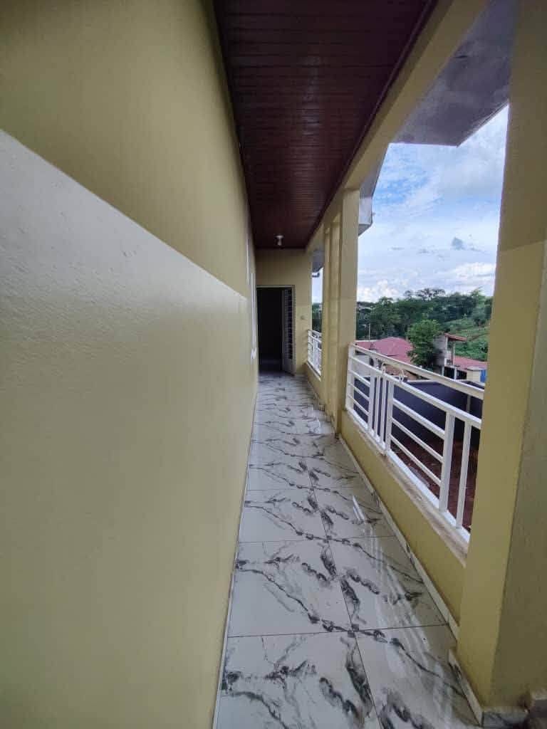 Studio moderne pas cher à louer à Yaoundé Tsinga Village 60000 FCFA