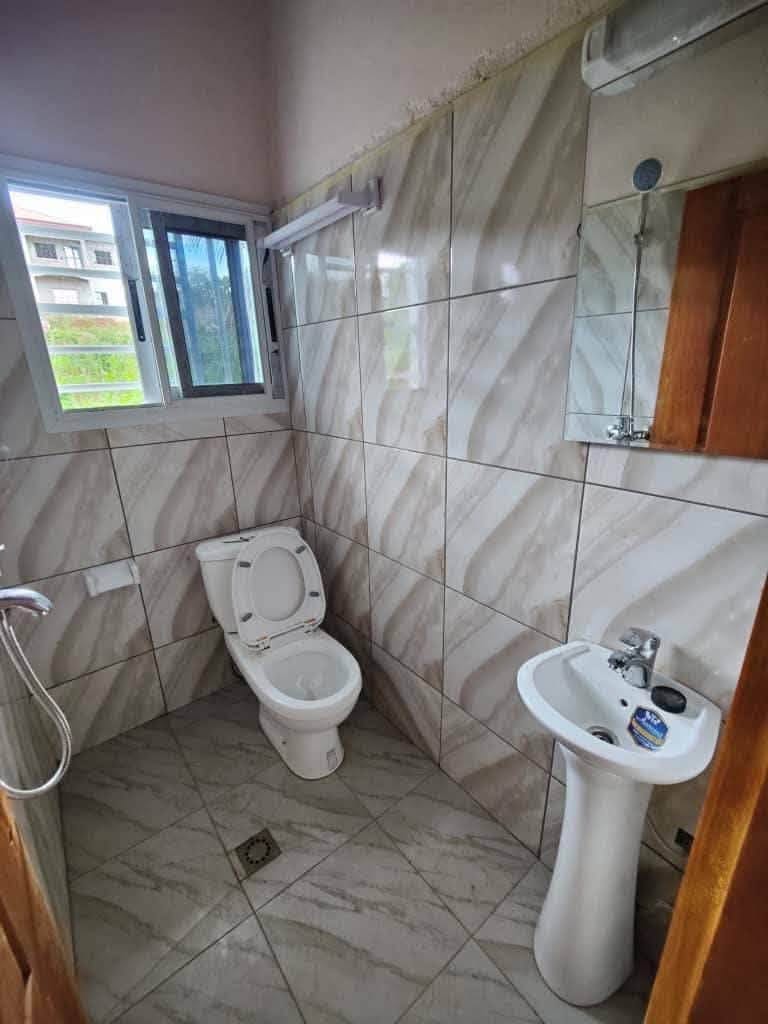 Studio moderne pas cher à louer à Yaoundé Tsinga Village 60000 FCFA