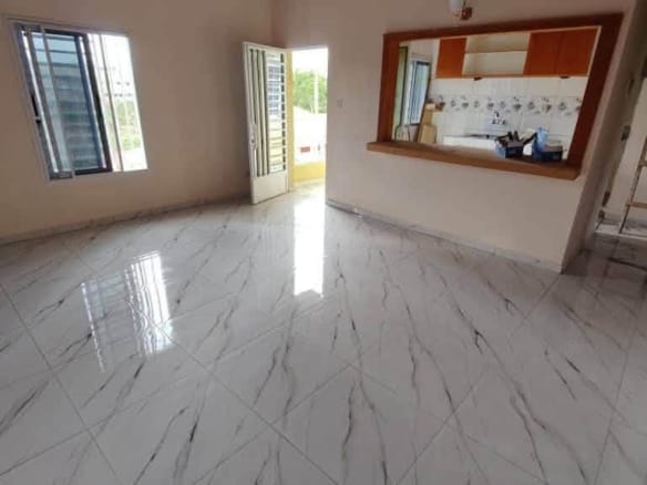 Studio moderne pas cher à louer à Yaoundé Tsinga Village 60000 FCFA