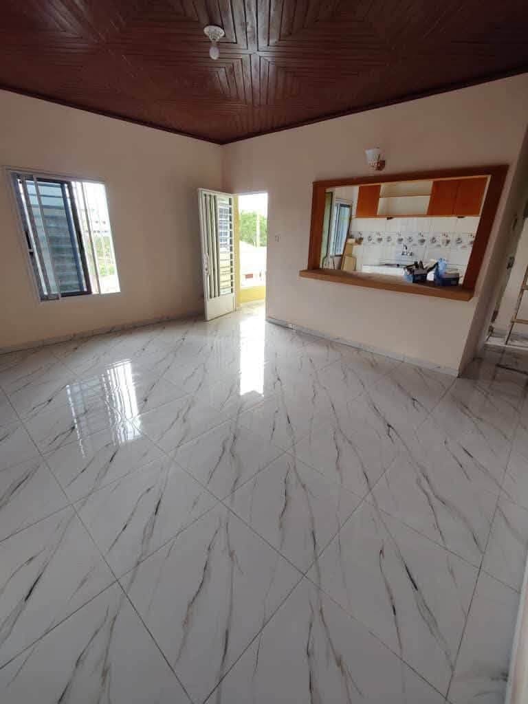 44294- Studio moderne pas cher à louer à Yaoundé Tsinga Village 60000 FCFA
