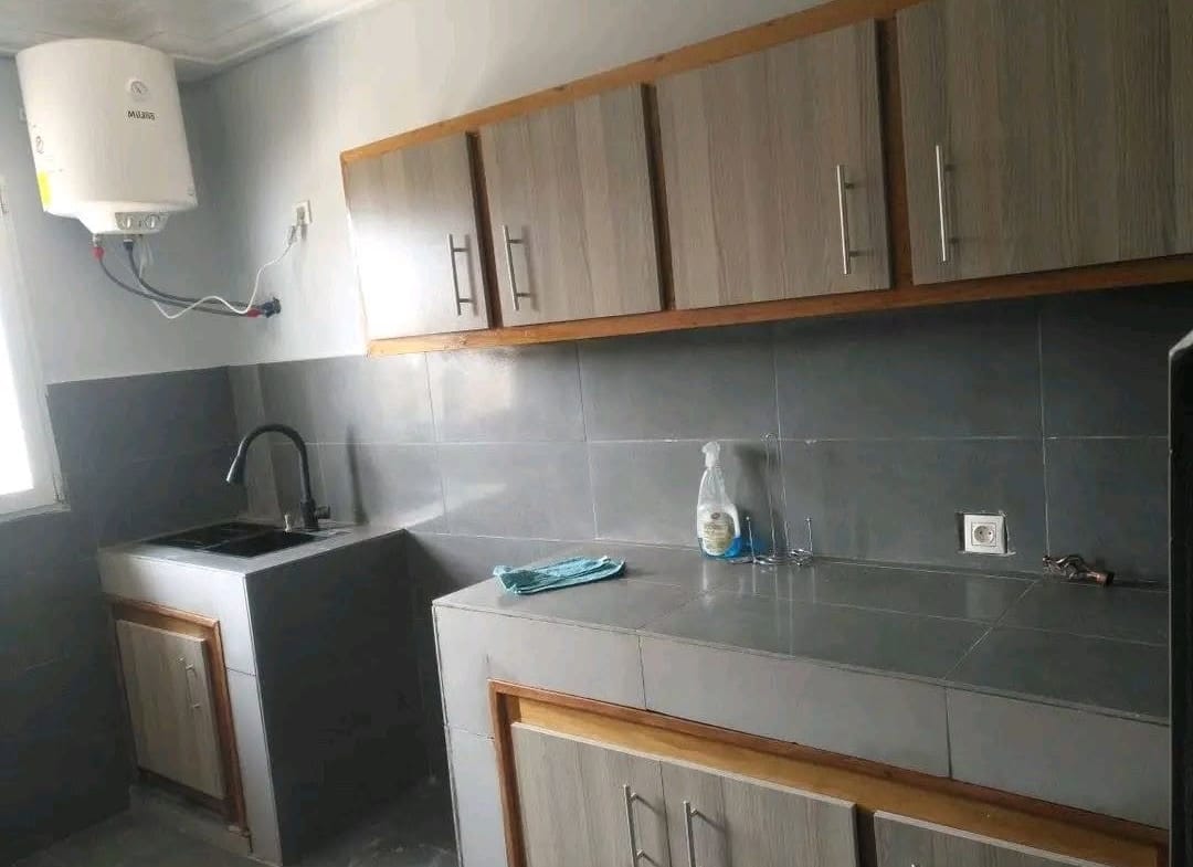 APPARTEMENT MEUBLÉ EN LOCATION À NGAOUNDERE SIS À BEKA