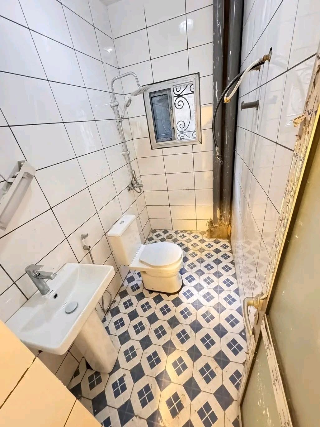 STUDIO MODERNE EN LOCATION À NGAOUNDÉRÉ ONAREF