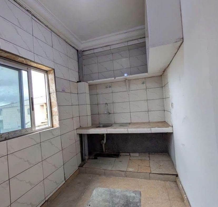 Appartement moderne rénové 2 chambres à louer à Douala Kotto Mbangue