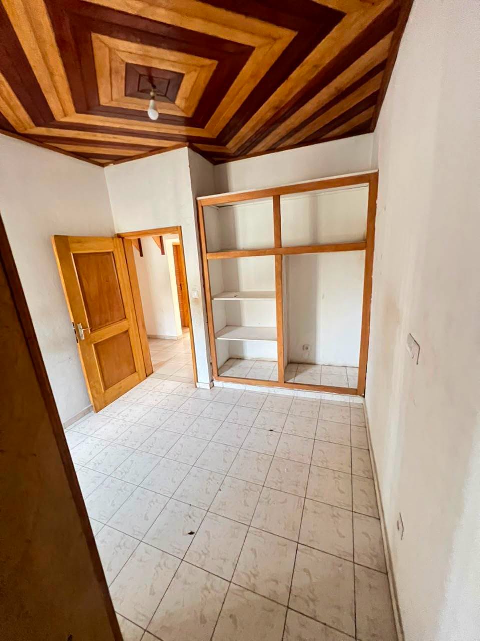 LI_appart_logpom_270826_chb3 Appartement 2 chambres à Logpom Bassong 135000fcfa