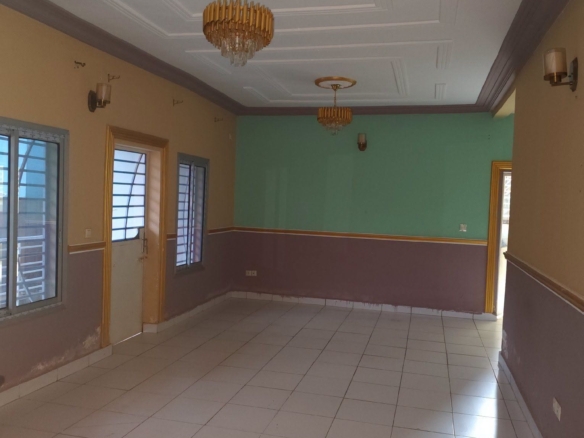 Appartement haut standing 2 chambres à louer à Ebolowa Mekalat