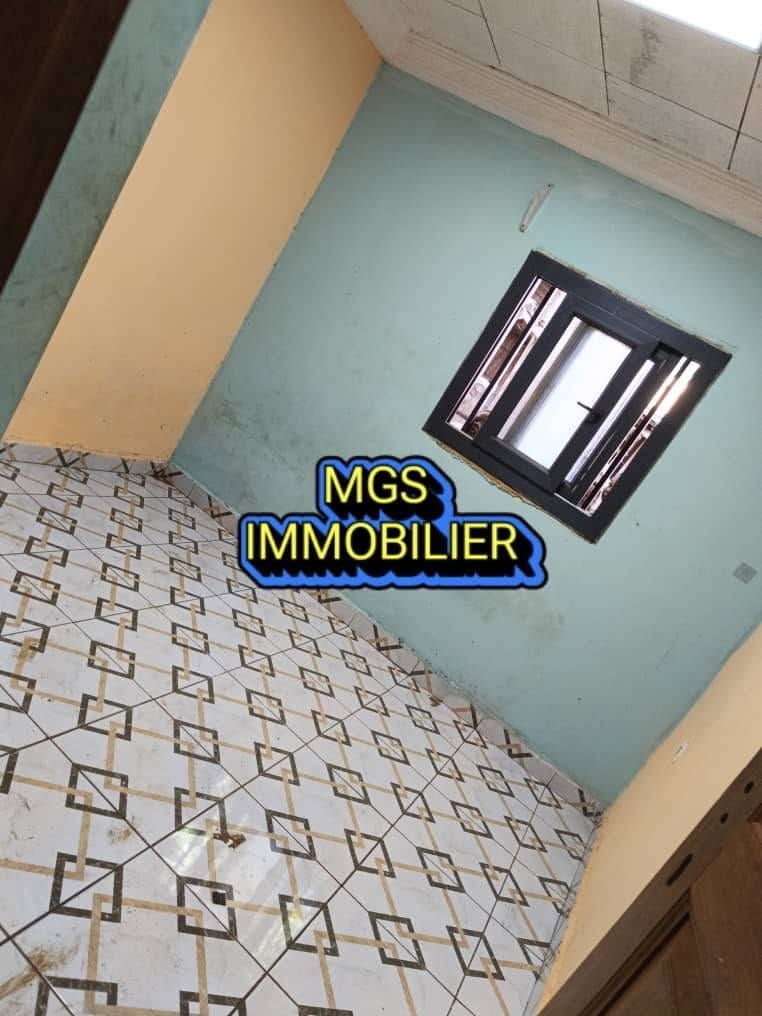 MGS_maison_fussap_300826_chb1 Maison 2 chambres à louer au carrefour Le Maire, Bafoussam 60000 fcfa