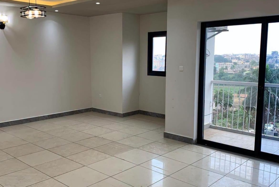 Appartement à louer à Yaoundé Elig Essono 2 chambres