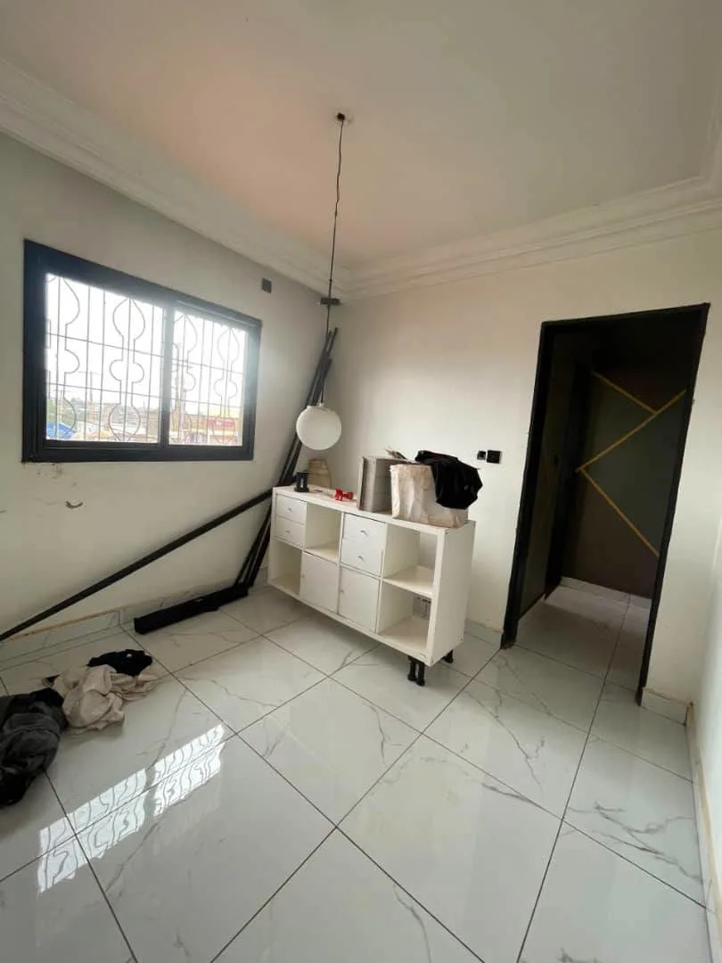 Appartement standing 4 chambres à louer à Yaoundé Ngousso