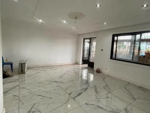 Appartement standing 4 chambres à louer à Yaoundé Ngousso