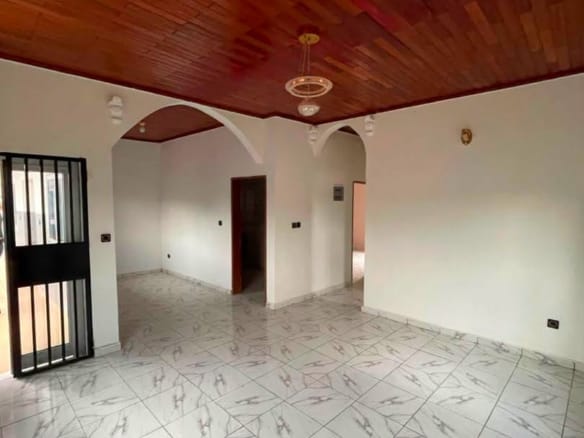 APPARTEMENTS FLAMBANT NEUFS À LOUER À NKOLMESSENG