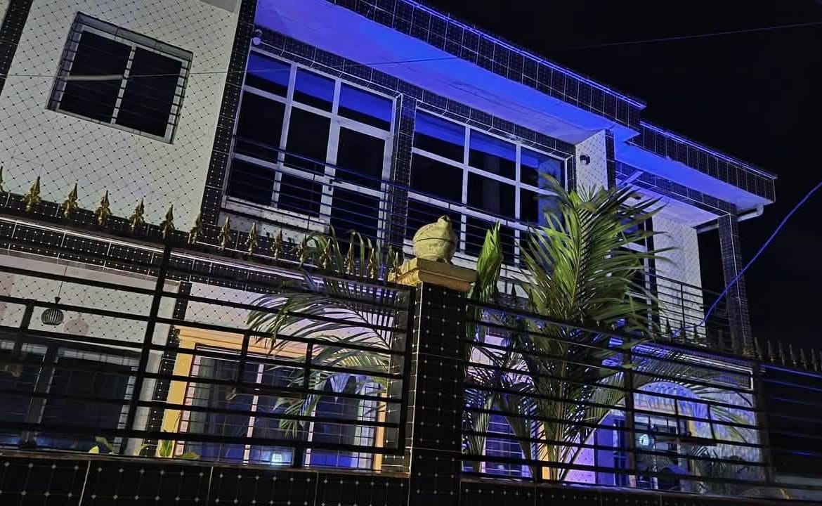 Bel appartement 2 chambres avec piscine à Tradex Éleveur, Yaoundé