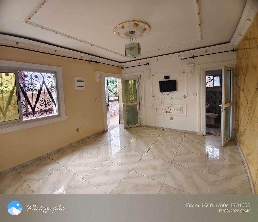 44120- Studio moderne avec climatisation, parking à Essomba, Yaoundé