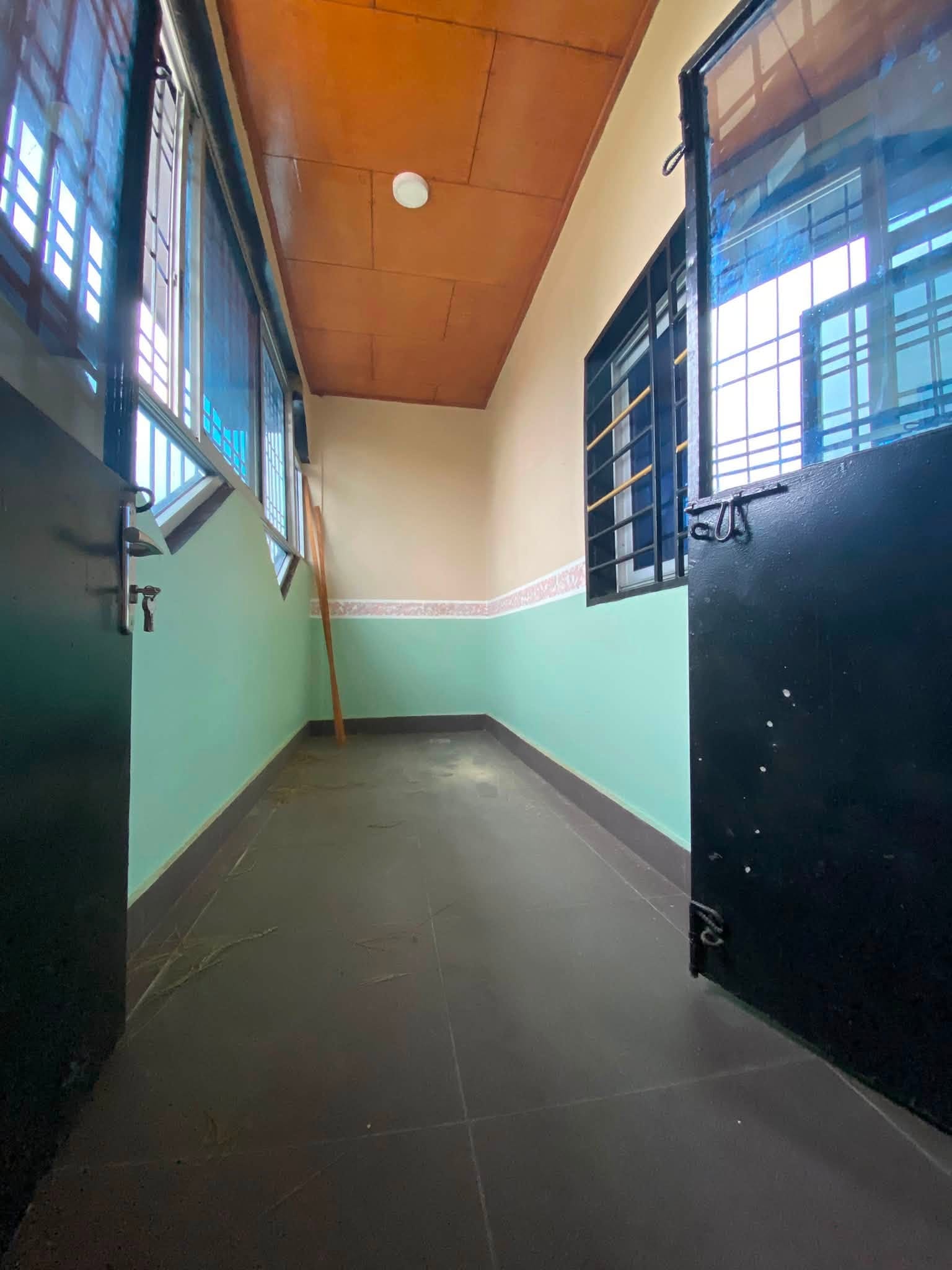 Apartement neuf et moderne à louer à Japoma par Nyalla château