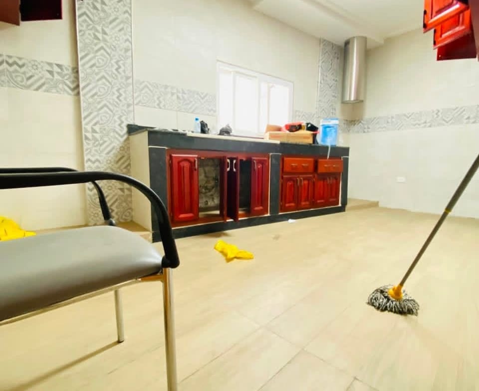 CARREFOUR AGIP MAGNIFIQUE APPARTEMENT HAUT STANDING