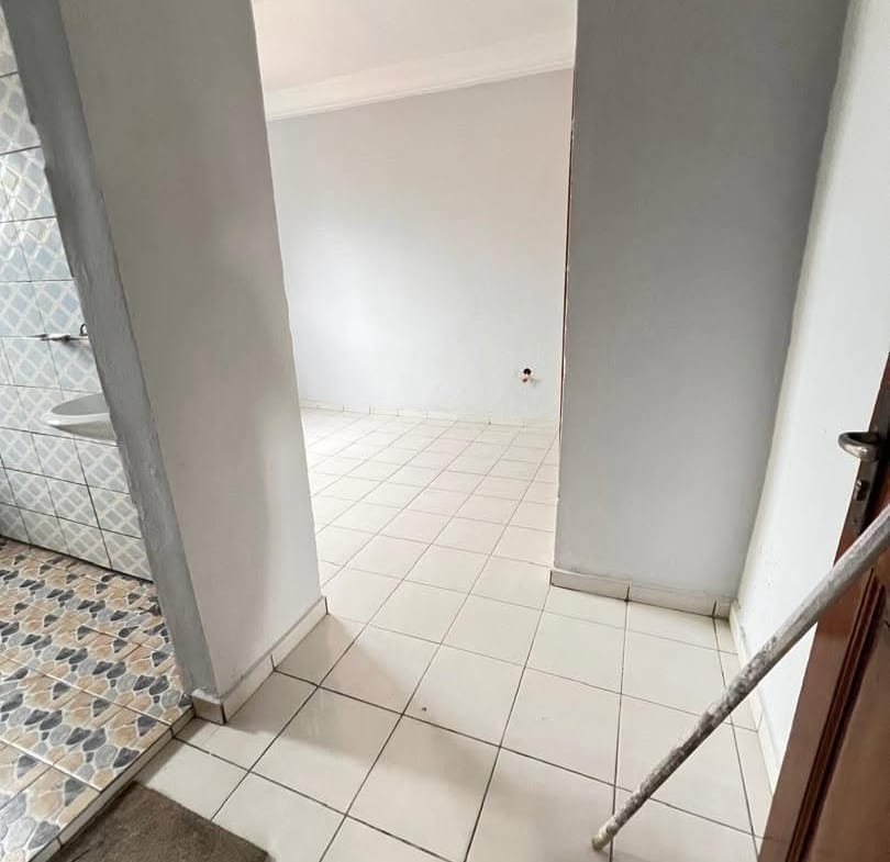 APPARTEMENT MODERNE STAFFÉ SITUÉ À KOTTO PETIT MARCHÉ ISICOM