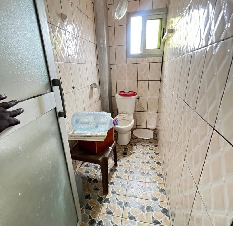APPARTEMENT MODERNE STAFFÉ SITUÉ À KOTTO PETIT MARCHÉ ISICOM