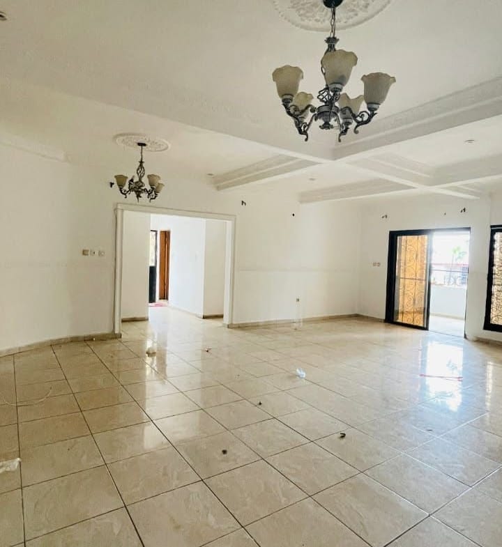 Appartement moderne 3 chambres à louer à Kotto Mbangué, Douala
