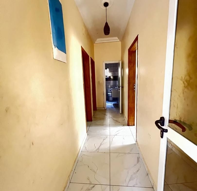 Magnifique appartement moderne climatisé 3 chambres, Douala Logbessou