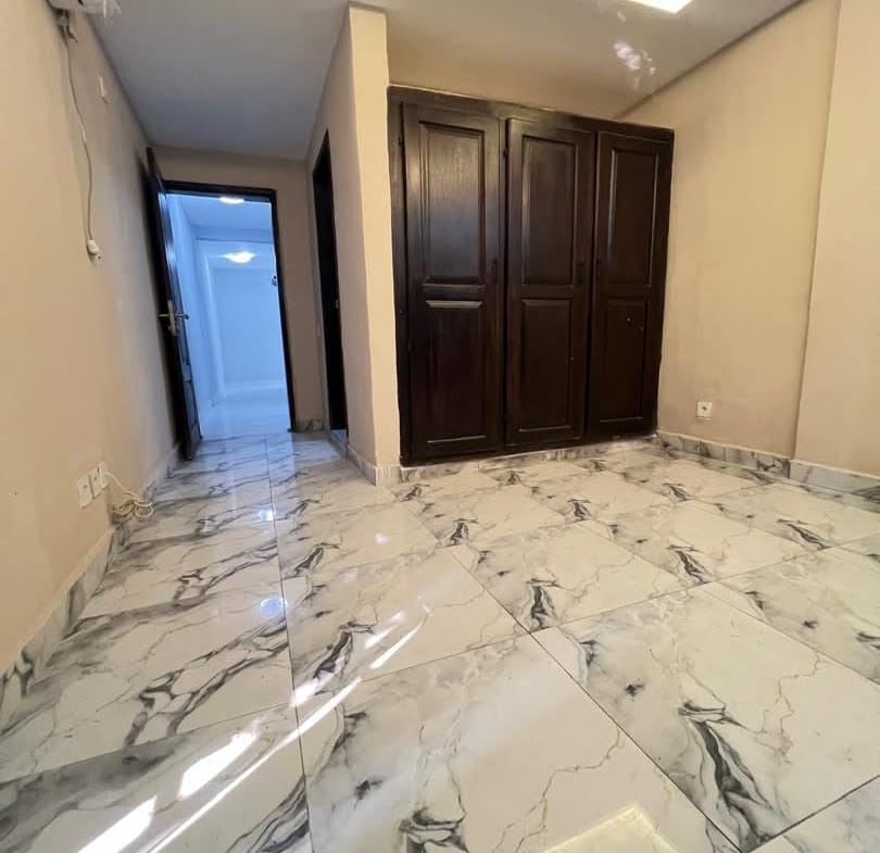 APPARTEMENT MODERNE AVEC GROUPE ELECTROGÈNE, DOUALA MAKEPE