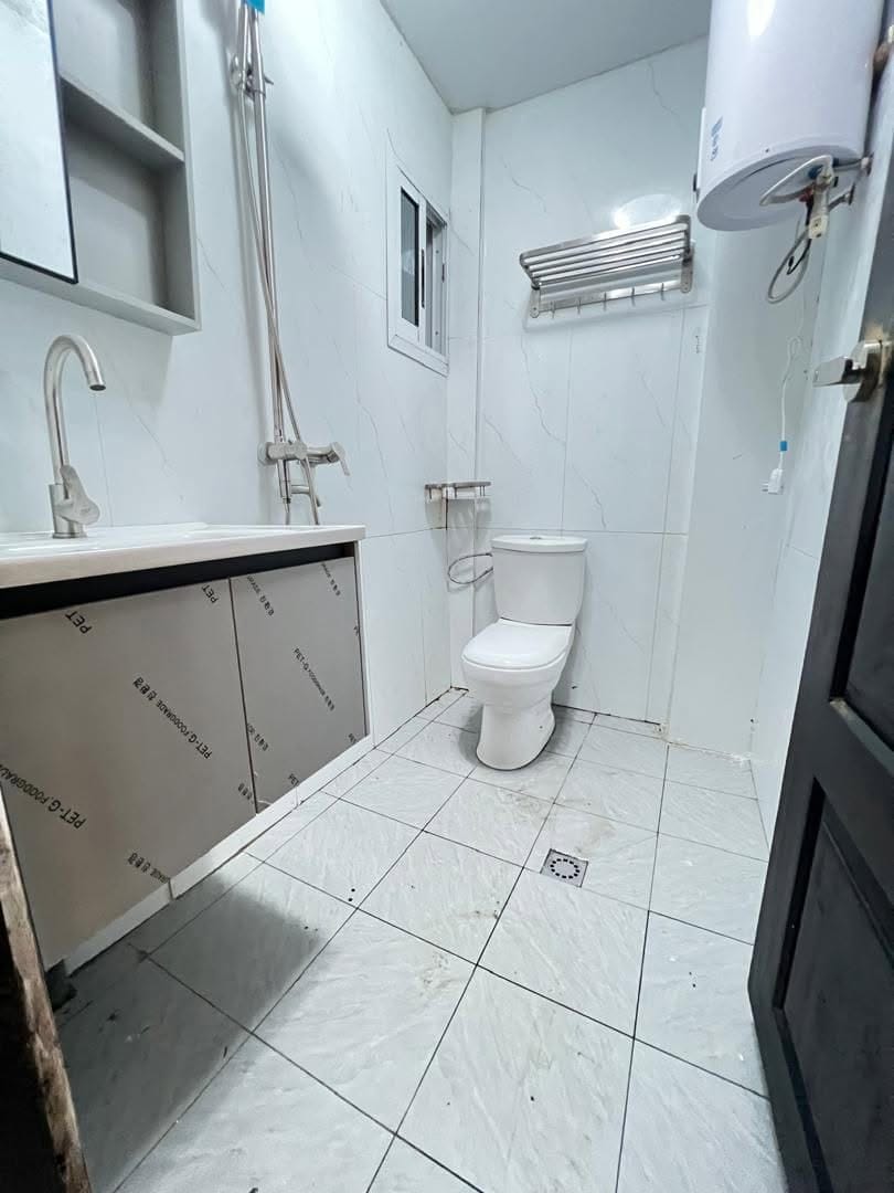 APPARTEMENT MODERNE AVEC GROUPE ELECTROGÈNE, DOUALA MAKEPE
