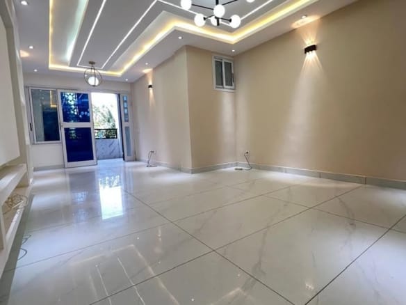 APPARTEMENT MODERNE AVEC GROUPE ELECTROGÈNE, DOUALA MAKEPE