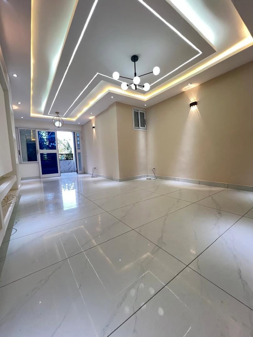 44280- APPARTEMENT MODERNE AVEC GROUPE ELECTROGÈNE, DOUALA MAKEPE