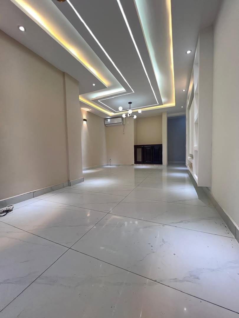 APPARTEMENT MODERNE AVEC GROUPE ELECTROGÈNE, DOUALA MAKEPE