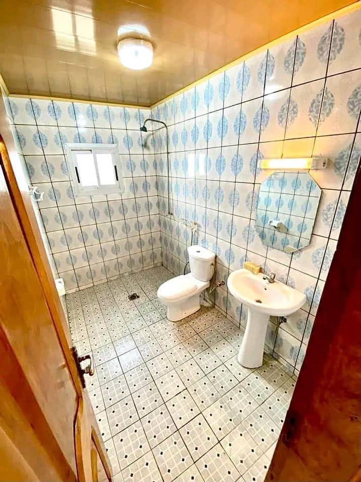 Appartement moderne climatisé 2 chambres à Bonamoussadi, Douala