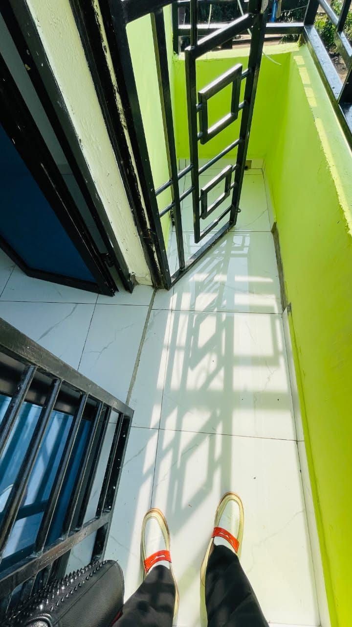 Magnifique studio moderne neuf et staffé, Douala Ari Village
