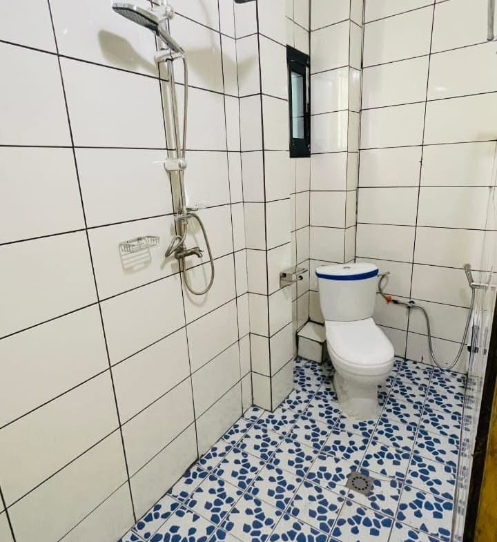 Magnifique studio moderne neuf et staffé, Douala Ari Village