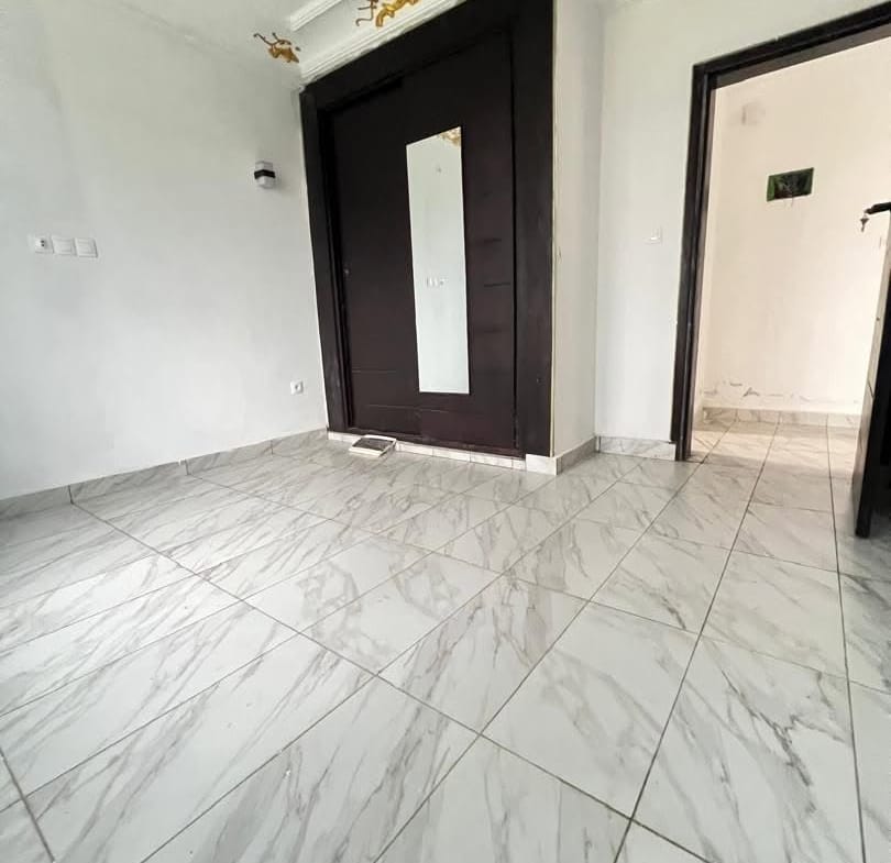 STUDIO MODERNE HAUT STANDING SITUÉ À LOGBESSOU, DOUALA