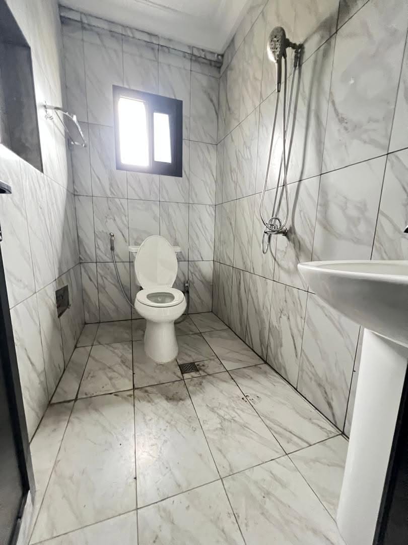 STUDIO MODERNE HAUT STANDING SITUÉ À LOGBESSOU, DOUALA