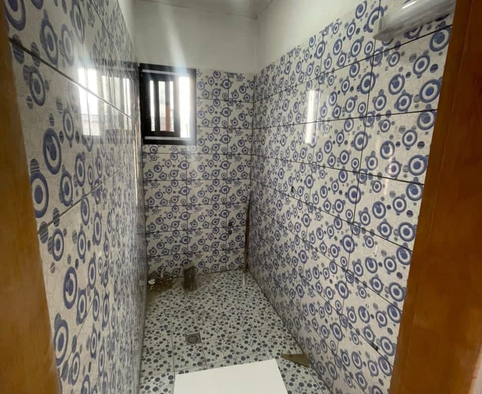 Magnifique studio moderne de bon standing à louer, Douala PK11