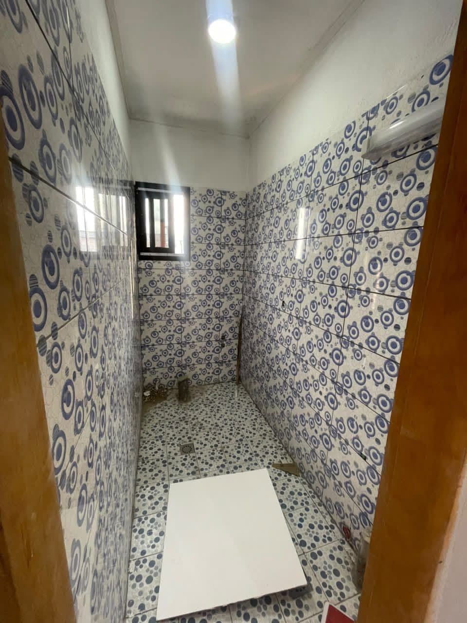 Magnifique studio moderne de bon standing à louer, Douala PK11