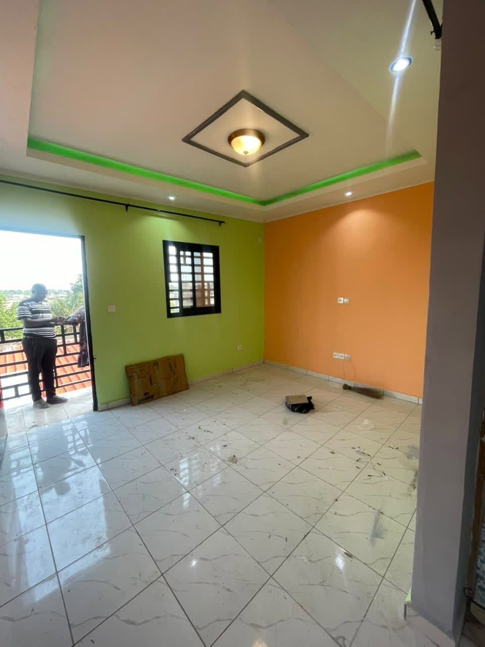 44211- Magnifique studio moderne de bon standing à louer, Douala PK11