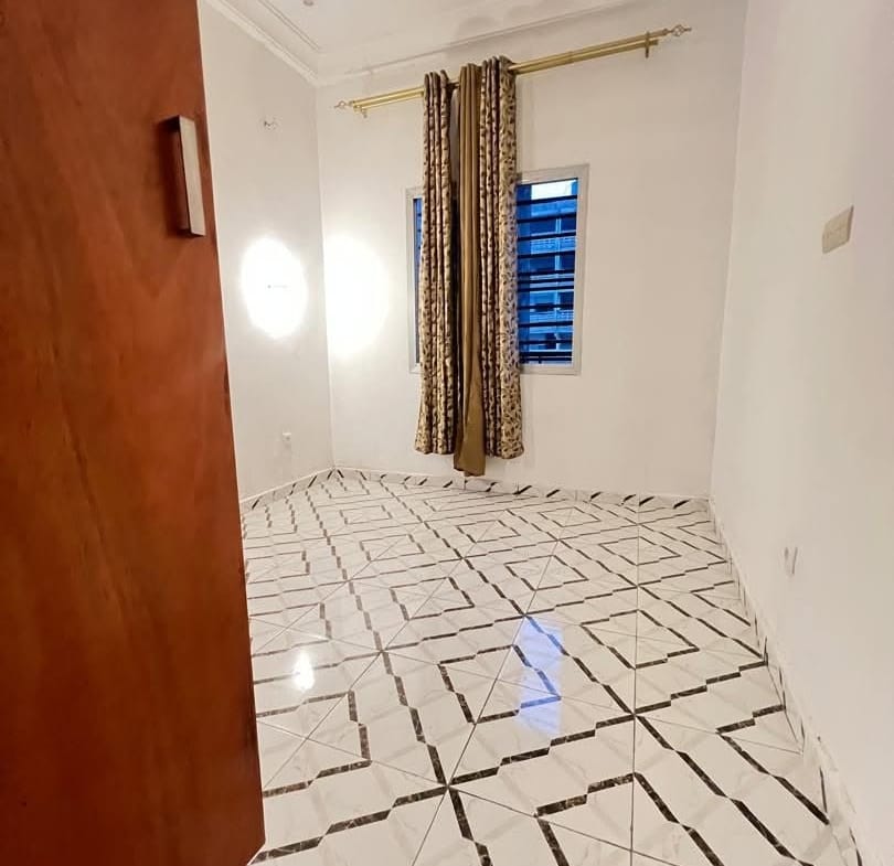 Studio moderne nouvellement construit à louer à PK13 100000FCFA