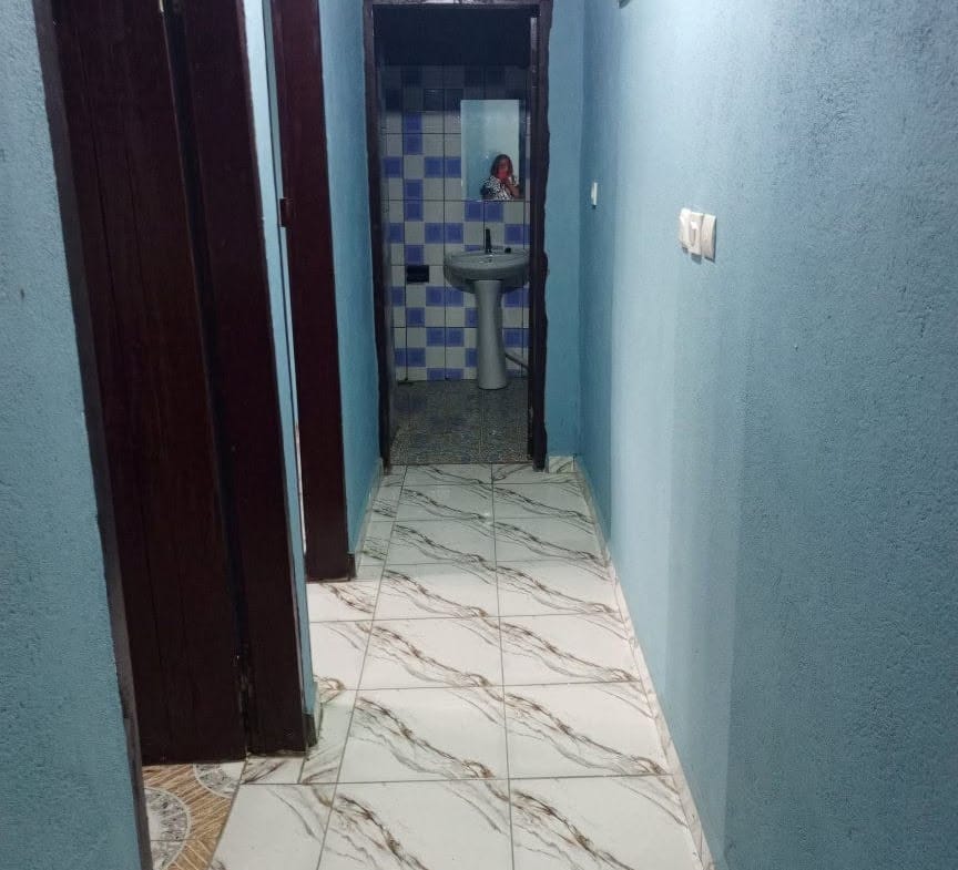 APPARTEMENT MODERNE 3 CHAMBRES À DOMBE KRIBI