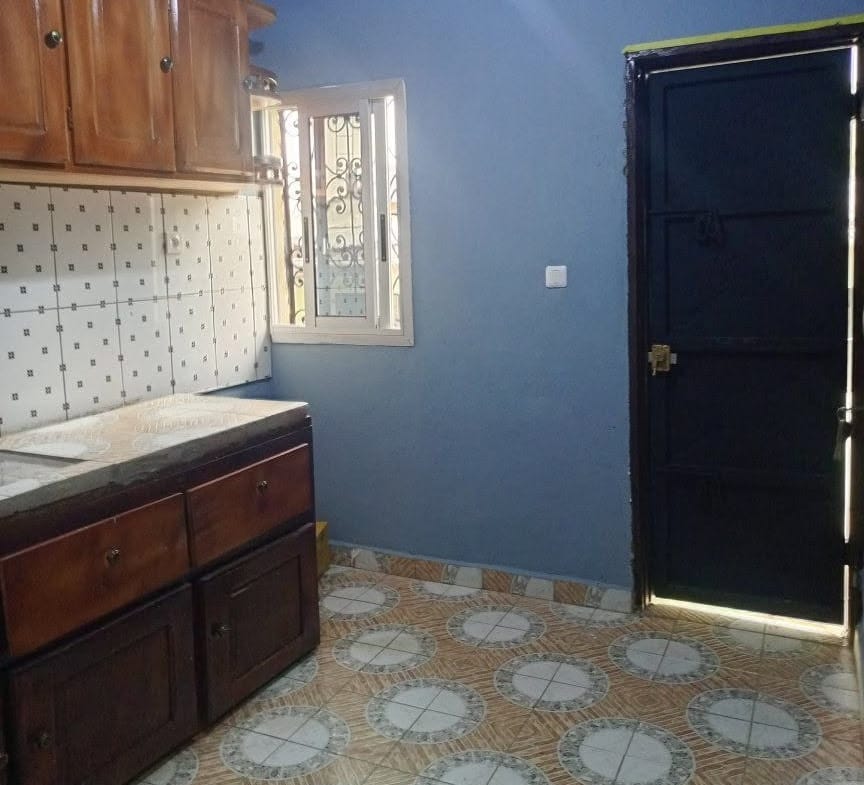 APPARTEMENT MODERNE 3 CHAMBRES À DOMBE KRIBI