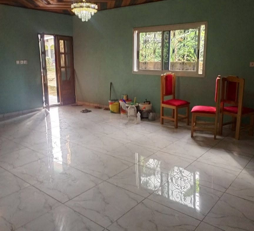 APPARTEMENT MODERNE 3 CHAMBRES À DOMBE KRIBI